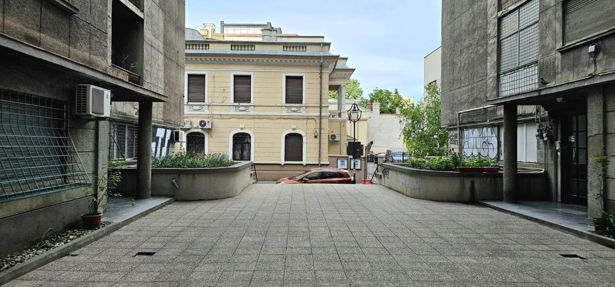 Tantra Studio 1 Conta Universitate Bukares Bagian luar foto
