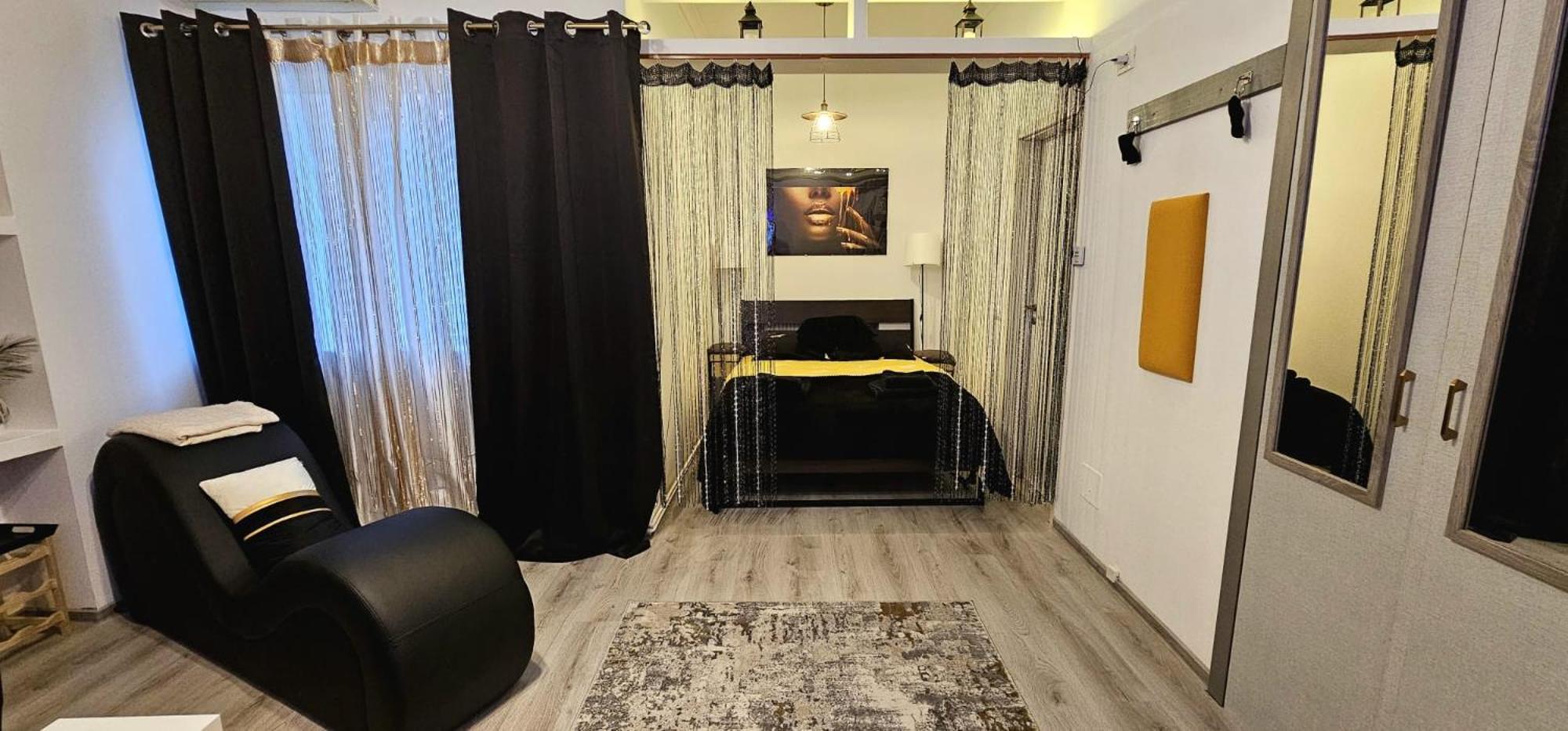 Tantra Studio 1 Conta Universitate Bukares Bagian luar foto